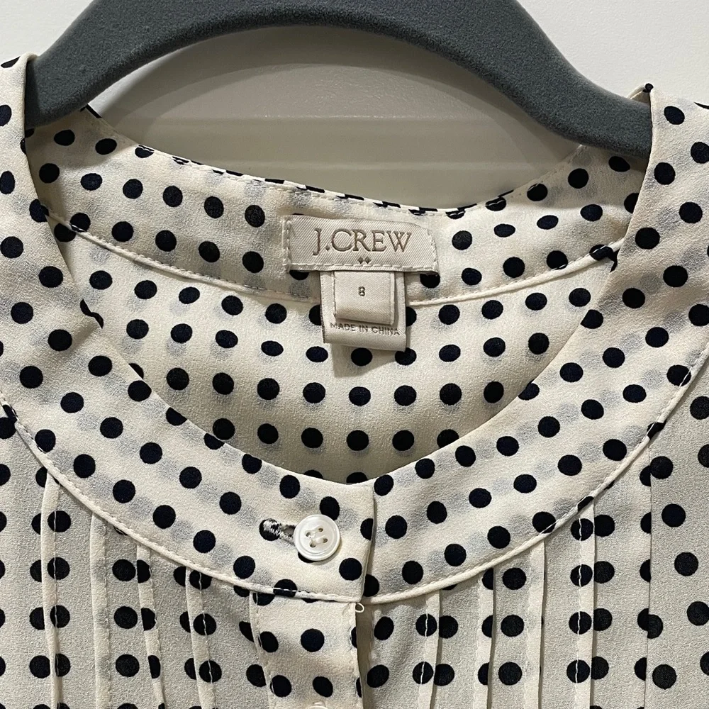 J. Crew Women’s Sleeveless Cream and Black Polka Dot Pintuck Blouse